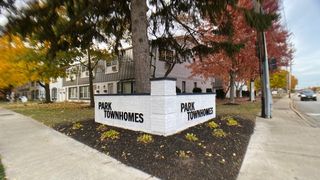1910 Green Bay Road F, Highland Park, IL 60035