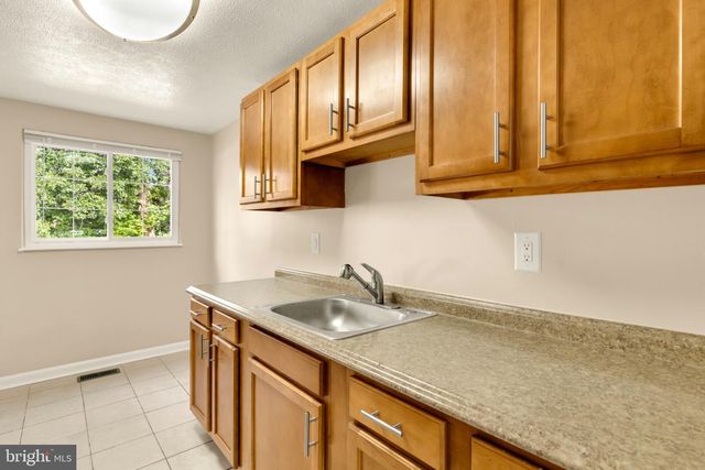 18312 QUONDAL CT, Gaithersburg, MD 20877