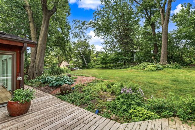 110 19th Avenue SW, New Brighton, MN 55112
