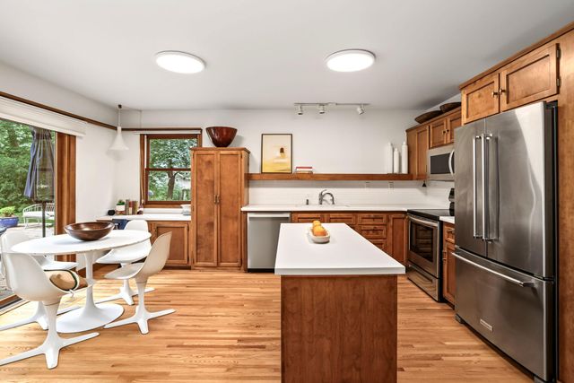 110 19th Avenue SW, New Brighton, MN 55112
