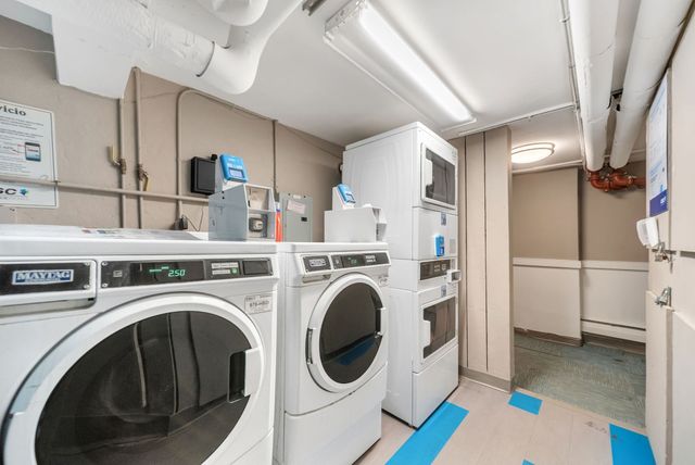 863 Massachusetts Ave 32, Cambridge, MA 02139