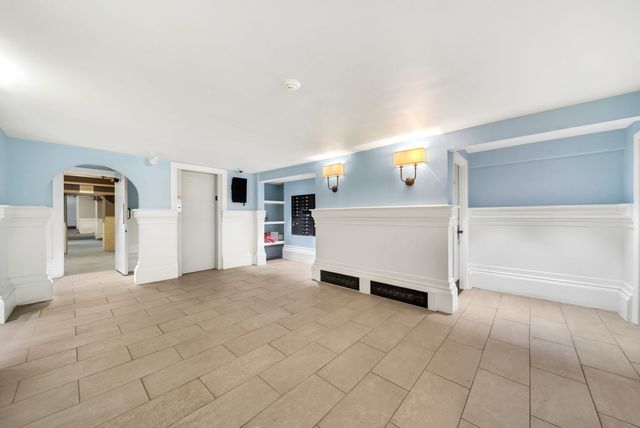 863 Massachusetts Ave 32, Cambridge, MA 02139