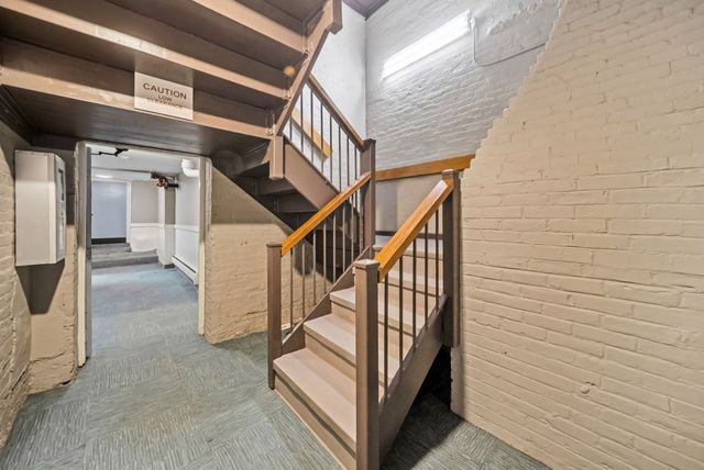 863 Massachusetts Ave 32, Cambridge, MA 02139