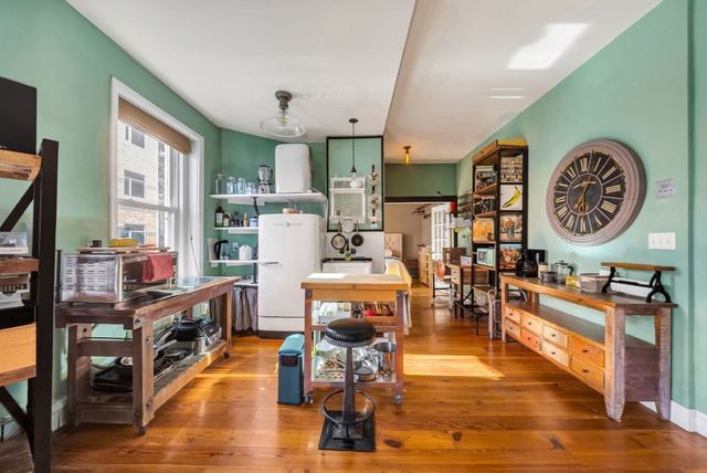 863 Massachusetts Ave 32, Cambridge, MA 02139