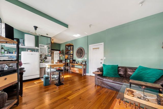 863 Massachusetts Ave 32, Cambridge, MA 02139