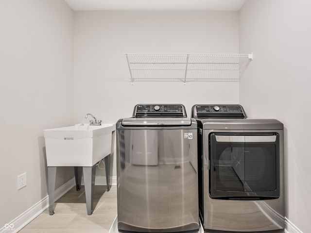 12442 Coastal Place, Fishers, IN 46037