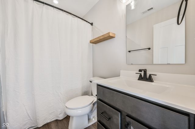 12442 Coastal Place, Fishers, IN 46037