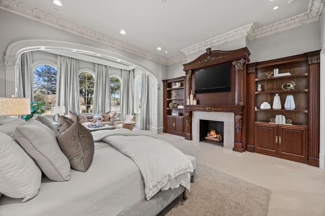 702 S White Chapel Boulevard, Southlake, TX 76092