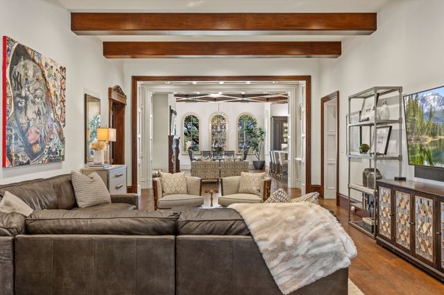 702 S White Chapel Boulevard, Southlake, TX 76092