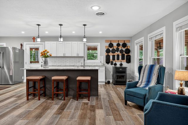 211 Arizona Ln, Walling, TN 38587