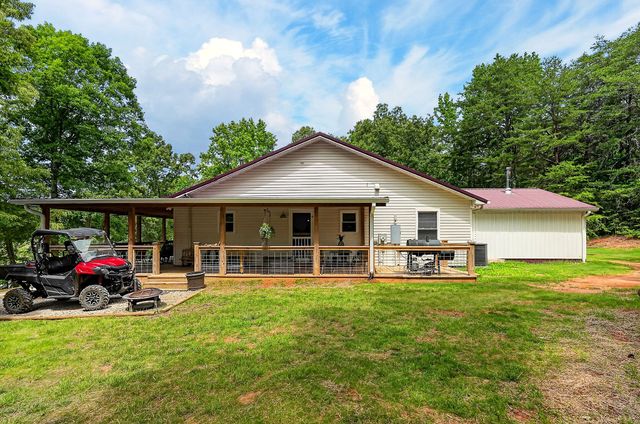 211 Arizona Ln, Walling, TN 38587