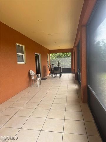 2806 5th ST W, Lehigh Acres, FL 33971