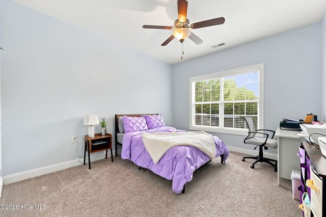 1909 Covengton Way 102, Greenville, NC 27858
