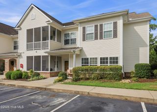 1909 Covengton Way 102, Greenville, NC 27858