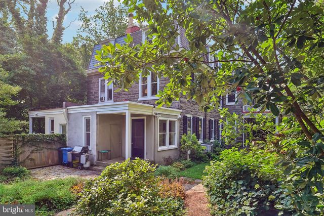 202 W CHESTNUT HILL AVE, Philadelphia, PA 19118