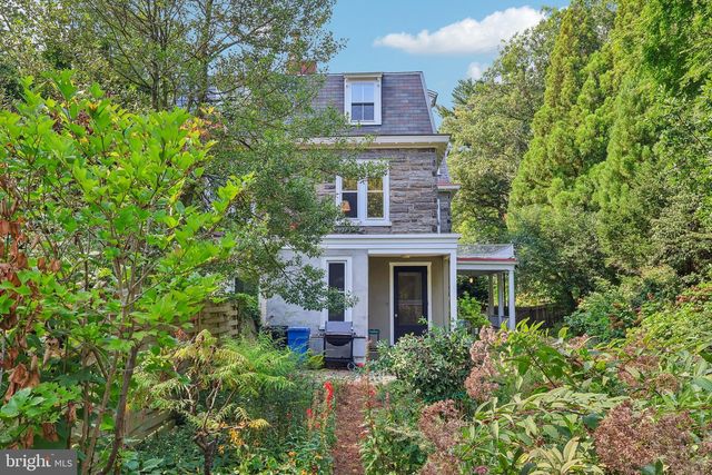 202 W CHESTNUT HILL AVE, Philadelphia, PA 19118