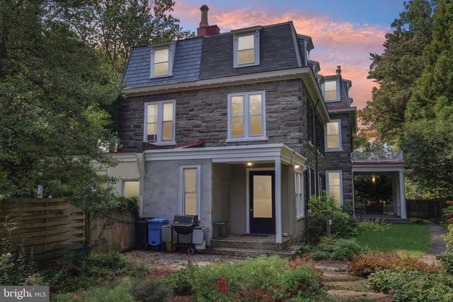 202 W CHESTNUT HILL AVE, Philadelphia, PA 19118