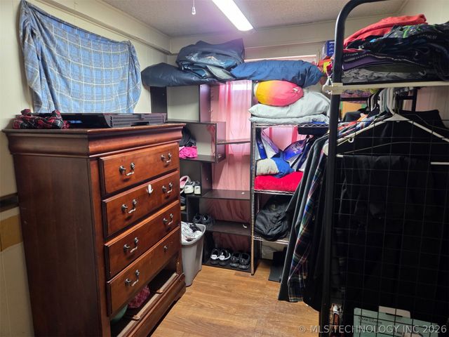 216 S Cheyenne Avenue, Bartlesville, OK 74003