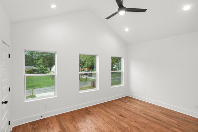 507 Demoss St Unit 110, Gallatin, TN 37066