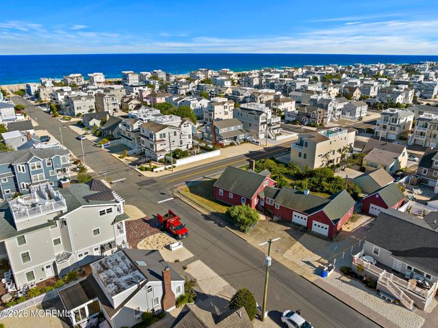 20 E South 33rd Street, Long Beach Twp, NJ 08008