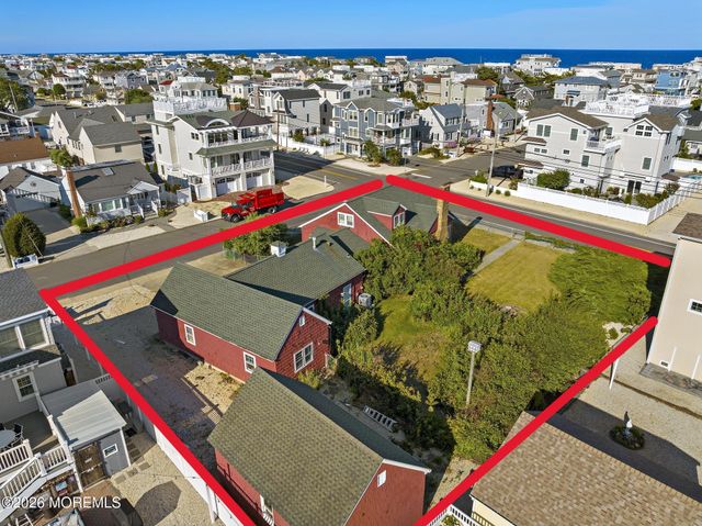 20 E South 33rd Street, Long Beach Twp, NJ 08008