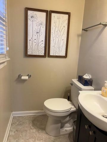 6331 MEACHAM RD, Salem, VA 24153