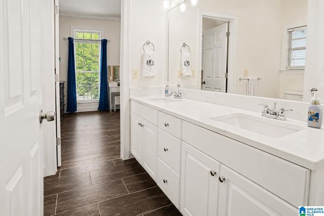 205 CAMERON CIRCLE, Chelsea, AL 35043