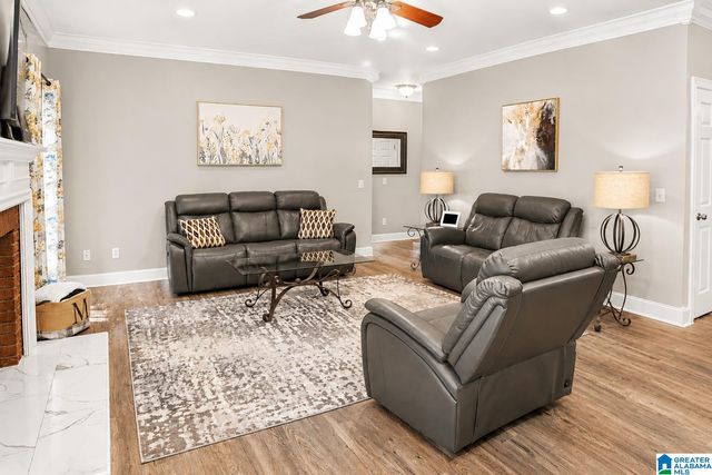 205 CAMERON CIRCLE, Chelsea, AL 35043