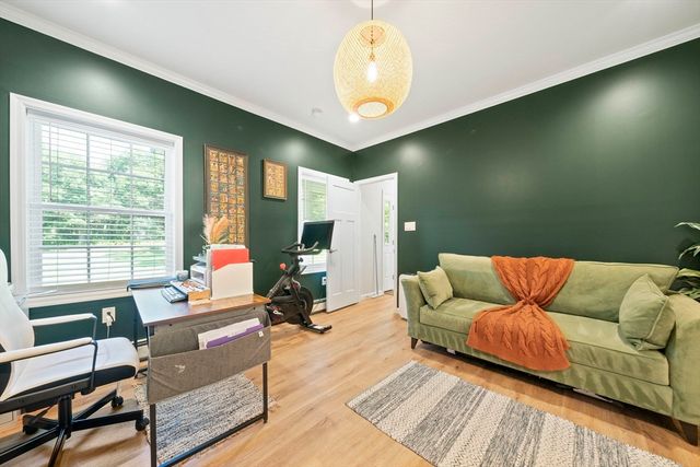 305 Main Street, Norfolk, MA 02056