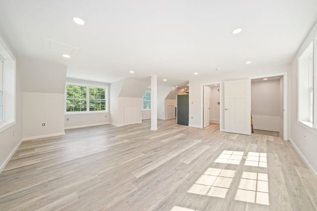 305 Main Street, Norfolk, MA 02056
