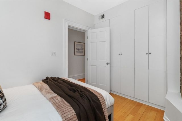 31 Massachusetts Ave 5-4, Boston, MA 02115