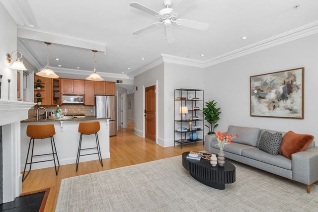 31 Massachusetts Ave 5-4, Boston, MA 02115