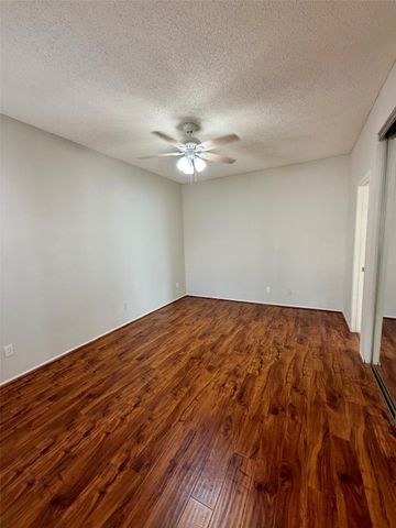 2710 Grants Lake Boulevard C10, Sugar Land, TX 77479