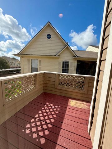 2710 Grants Lake Boulevard C10, Sugar Land, TX 77479