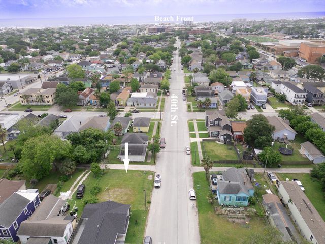 1510 40th Street, Galveston, TX 77550