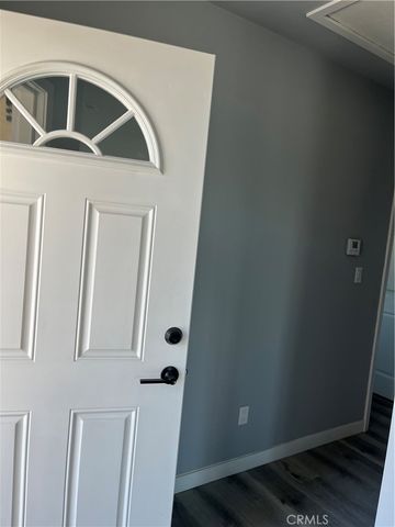 1215 W 104th, Los Angeles, CA 90044