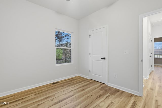 522 N Beaumont Avenue, Burlington, NC 27217