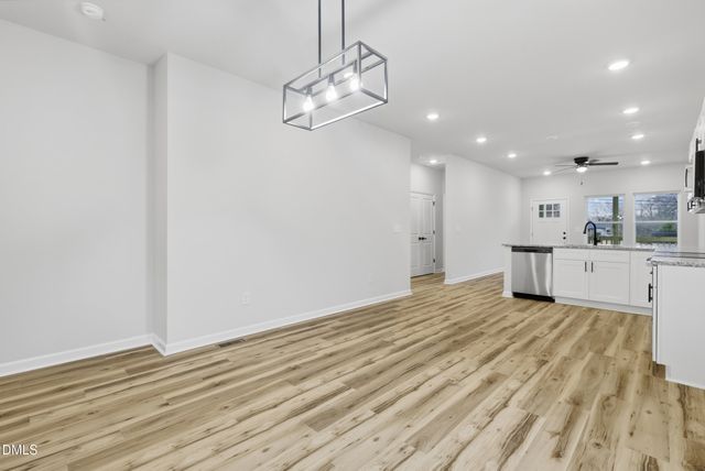 522 N Beaumont Avenue, Burlington, NC 27217