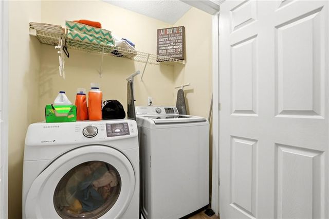 1027 Alford Crossing, Lithonia, GA 30058
