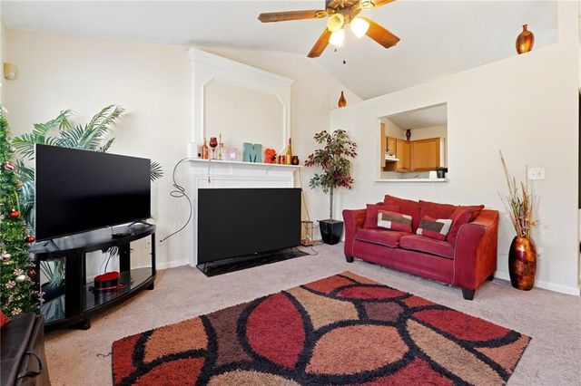 1027 Alford Crossing, Lithonia, GA 30058