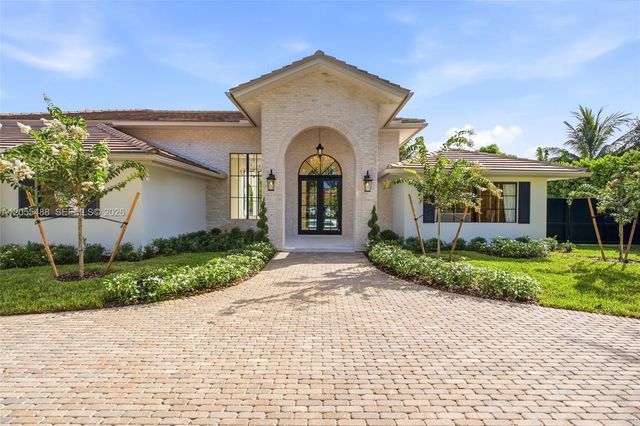 16960 SW 74th Court, Palmetto Bay, FL 33157