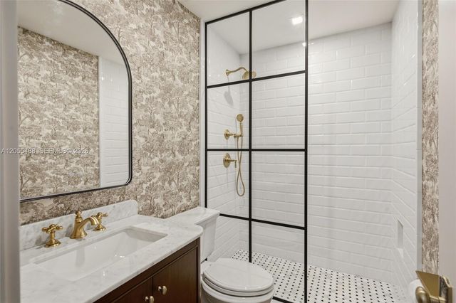 16960 SW 74th Court, Palmetto Bay, FL 33157