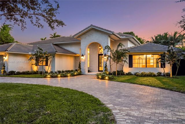 16960 SW 74th Court, Palmetto Bay, FL 33157