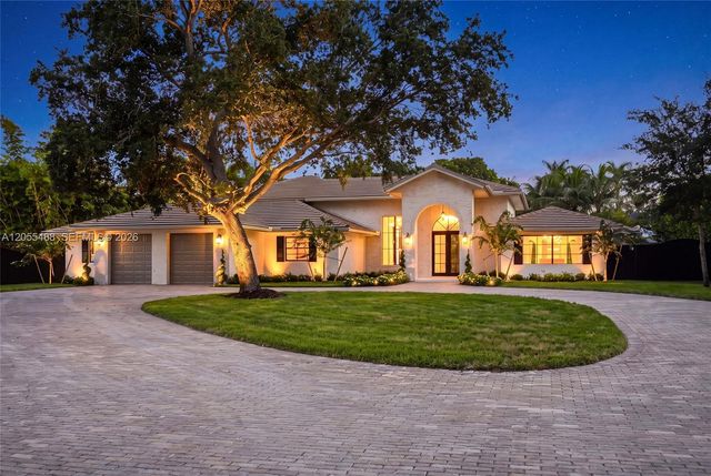 16960 SW 74th Court, Palmetto Bay, FL 33157