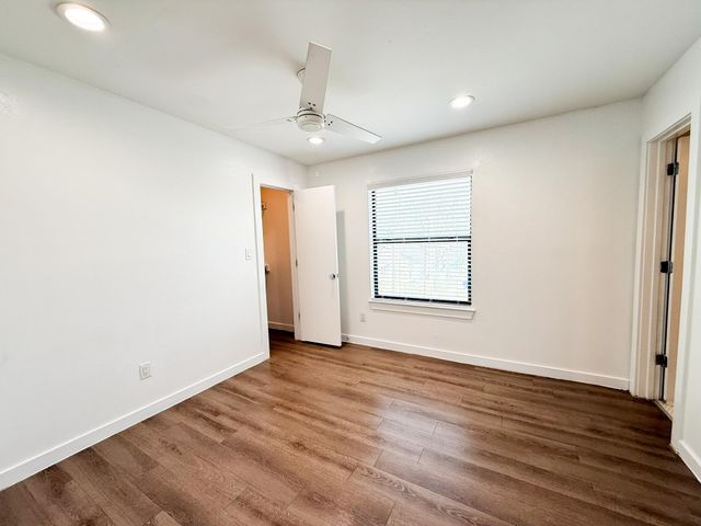 4526 Munger Avenue 201, Dallas, TX 75204