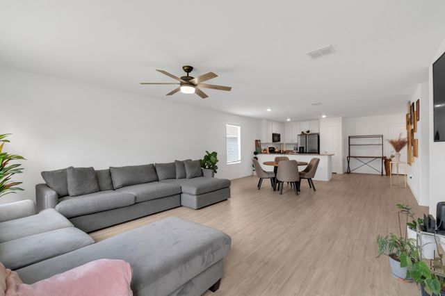 1801 Ashland Street, Mckinney, TX 75071