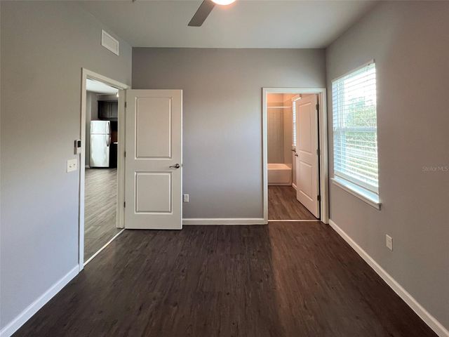 204 NW 18TH STREET 6, Gainesville, FL 32603