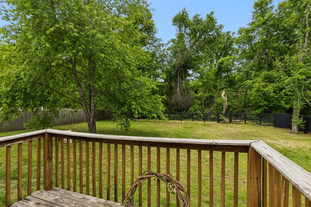 516 Winning Dr, Columbia, TN 38401