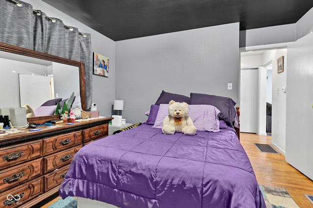 6702 E 18th Street, Indianapolis, IN 46219