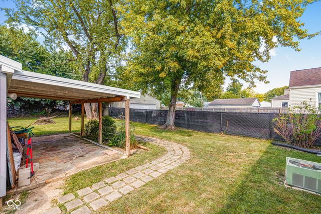 6702 E 18th Street, Indianapolis, IN 46219